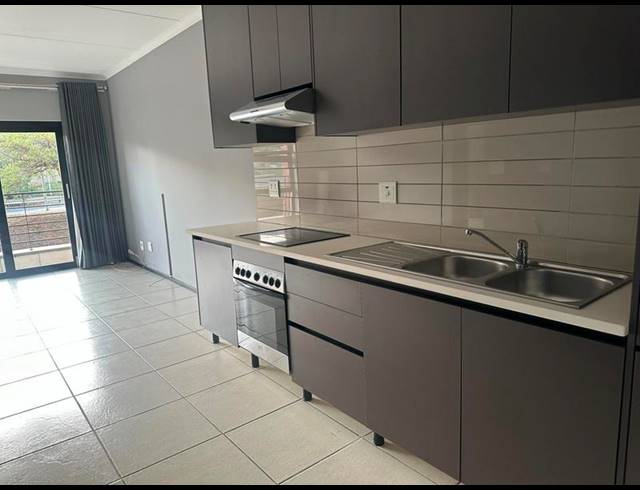 2 BEDROOM APARTMENT FOR SALE IN GREENSTONE HILL